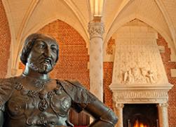 bust of françois Ist in the chateau of amboise